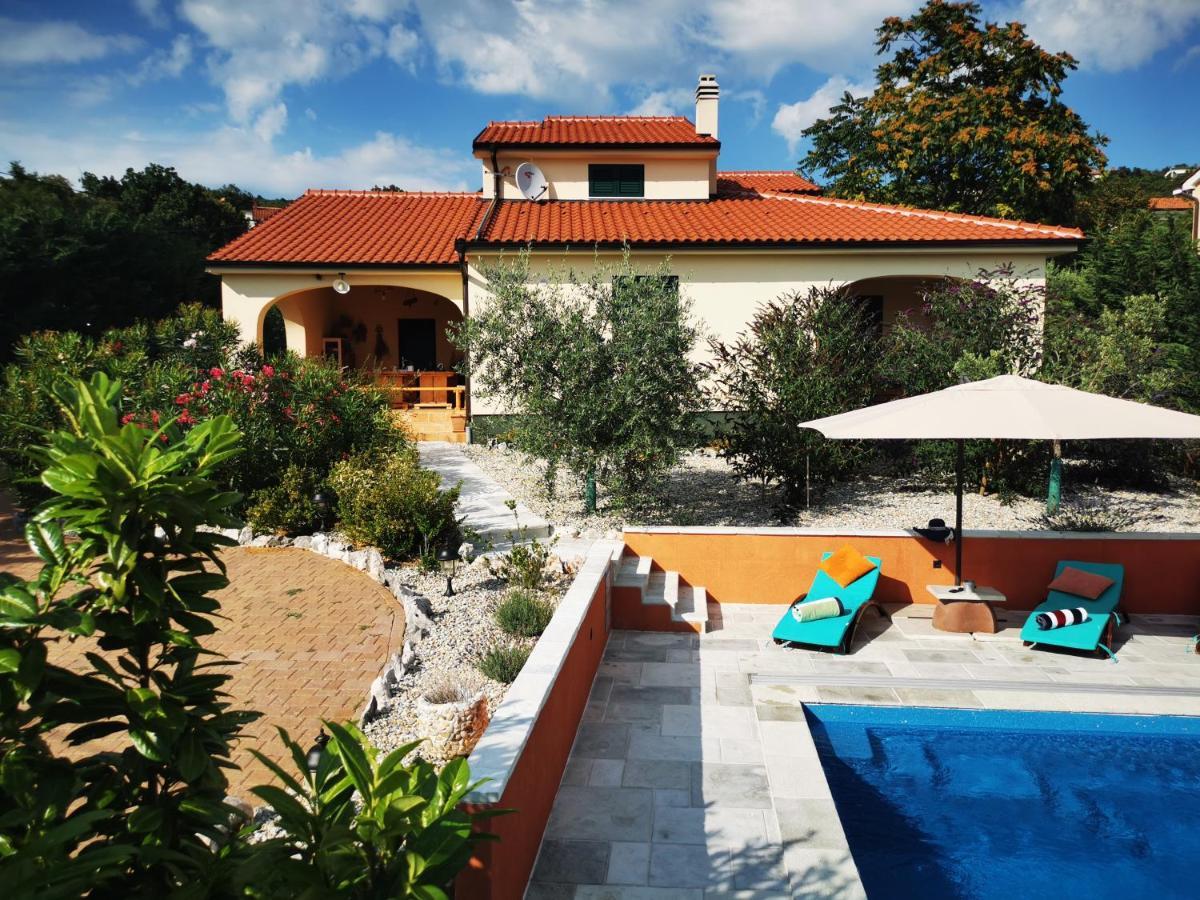 Villa Oasis Kostrena Bagian luar foto